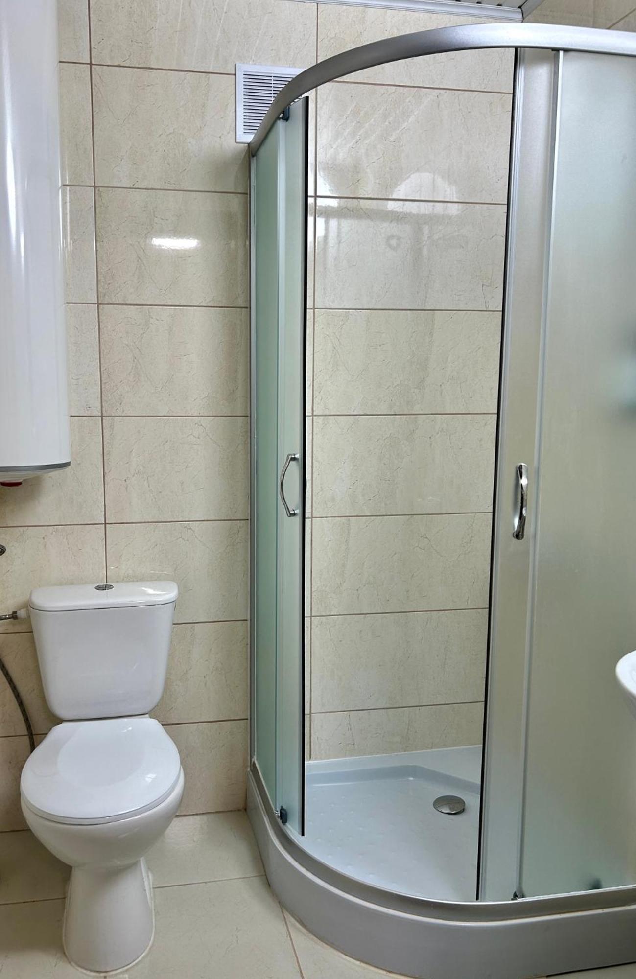 Hotel Koral Chernivtsi Room photo
